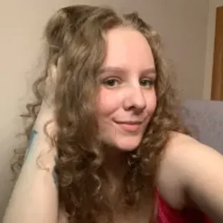 Profile photo of hot_thumbelina