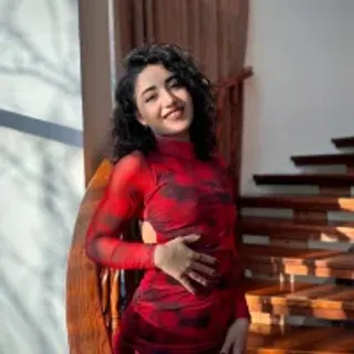 Profile photo of maya_rogerss