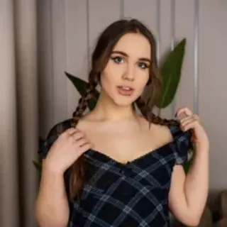 Profile photo of mia_boone