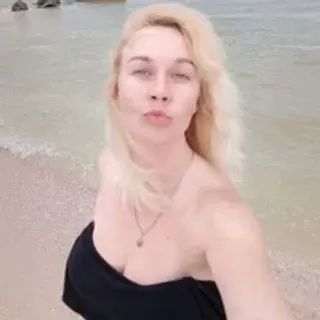 Profile photo of ravelynni