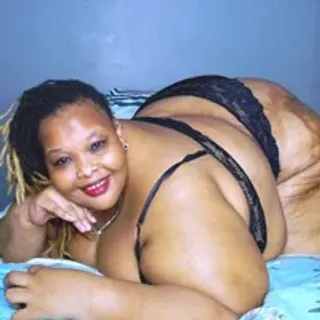Profile photo of fatafricanqueen