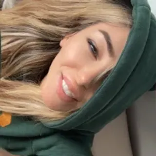 Profile photo of raquelledevon