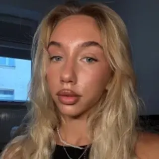 Profile photo of evariellee