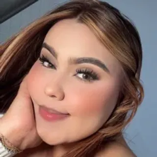 Profile photo of lili_hot__