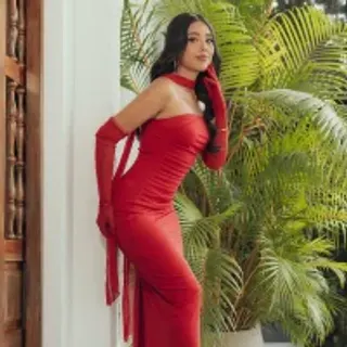 Profile photo of scarlettblaze_