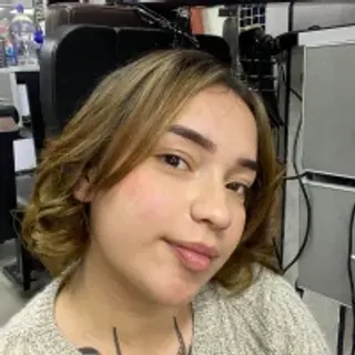 Profile photo of gabyoficial_