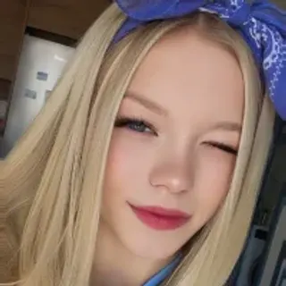 Profile photo of foxy_blondie