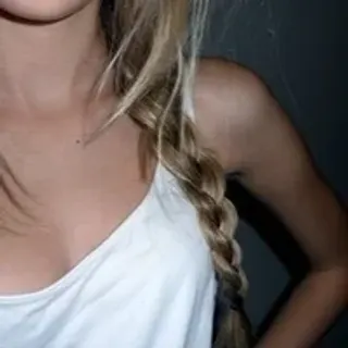 Profile photo of melanie-hot