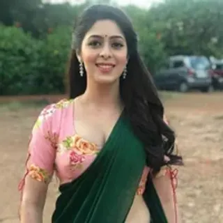 Profile photo of shivani_hot369