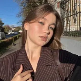 Profile photo of charliemur_