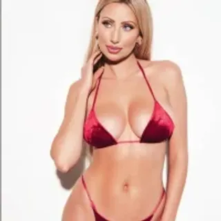Profile photo of blondegia143