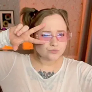 Profile photo of naomirey1