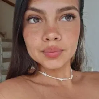 Profile photo of sara__velvet