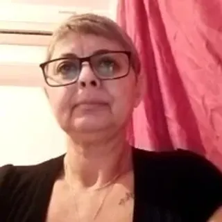 Profile photo of roseblak42