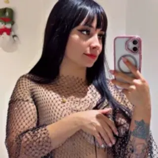Profile photo of sabrinaaa__