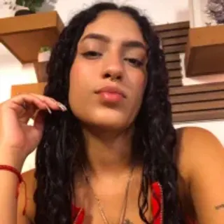 Profile photo of layla_707