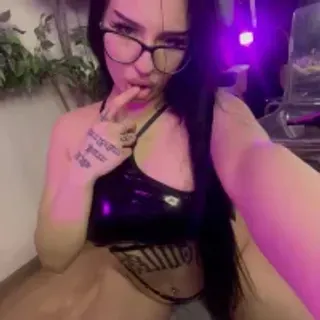 Profile photo of ravenfoxxy