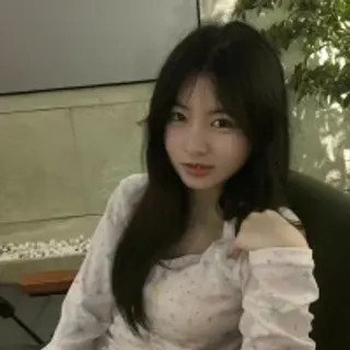 Profile photo of luna-170