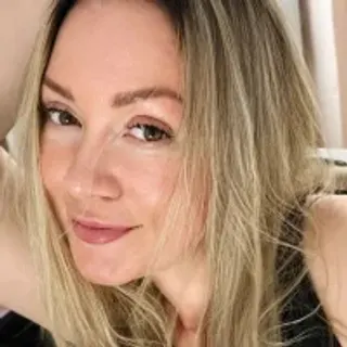 Profile photo of elleherry1
