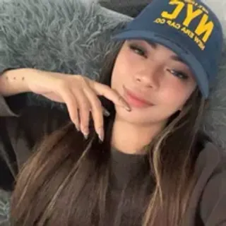 Profile photo of asianbabyyy21
