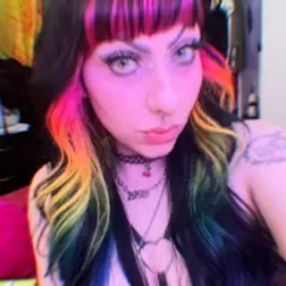 Profile photo of chrryfoxx