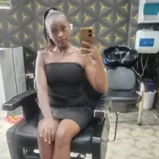 Profile photo of sexxy_caren