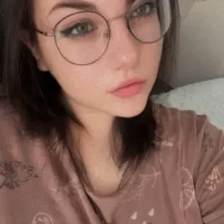 Profile photo of velmiraplush