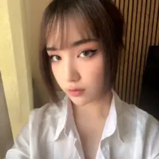 Profile photo of yanavee