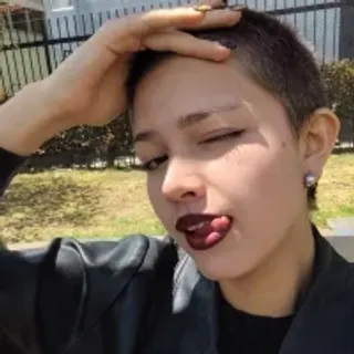 Profile photo of vickyinloveee