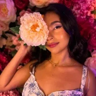 Profile photo of real_virgin_pussy