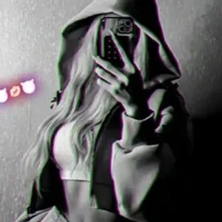 Profile photo of shivika_garg_