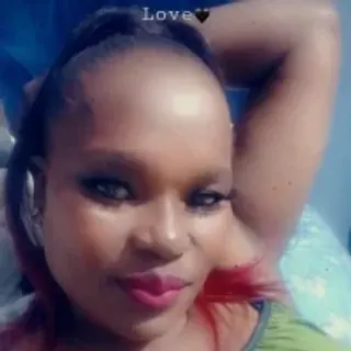 Profile photo of sweetcandyass_