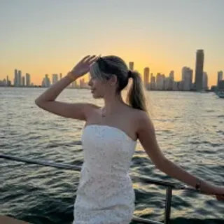 Profile photo of nataasha___