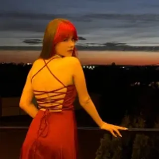 Profile photo of evathopson