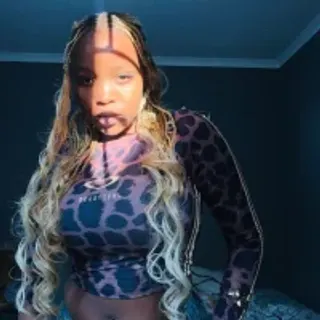 Profile photo of sweetlillieslani