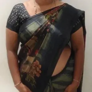 Profile photo of tamil_white_rose