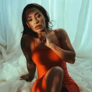 Profile photo of natalia_cruzz