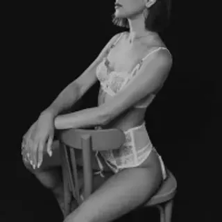 Profile photo of legsloover