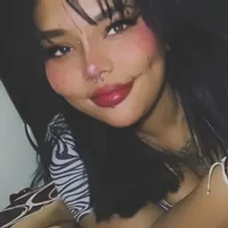 Profile photo of scarleettvs