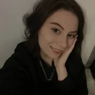 Profile photo of bella_stink
