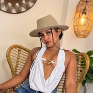 Profile photo of siennabrook_