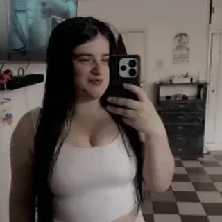 Profile photo of maya_dollce