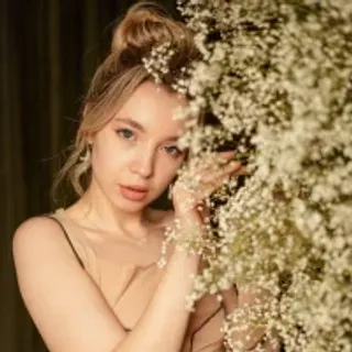 Profile photo of miathaine