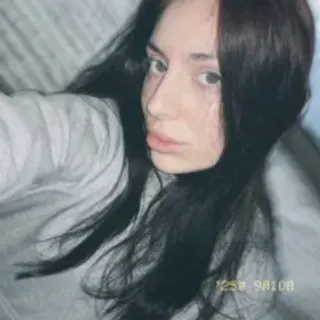Profile photo of luna_kins