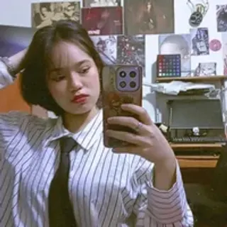 Profile photo of isabella_miko