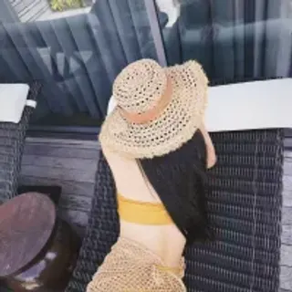 Profile photo of le-kk
