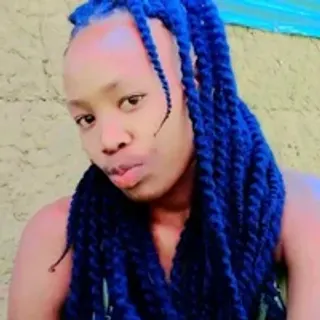 Profile photo of queen_slender12