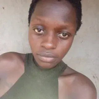 Profile photo of petitekendy