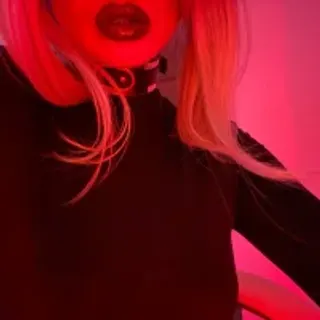 Profile photo of velvet_kissx