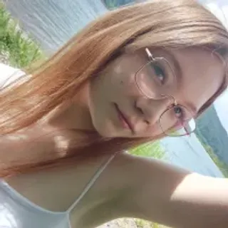Profile photo of lola_luminarcc
